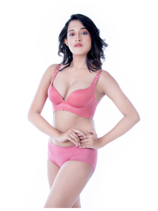Lightly Padded Wired Multiway Bra with Bikini Panty in Pink..