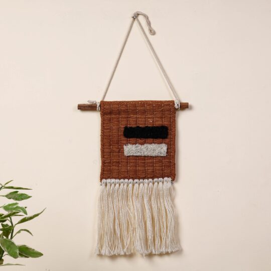 ITOKRI CRAFTS INITIATIVE Bhadohi Handwoven Wool Geometric Fringed Wall Hanging