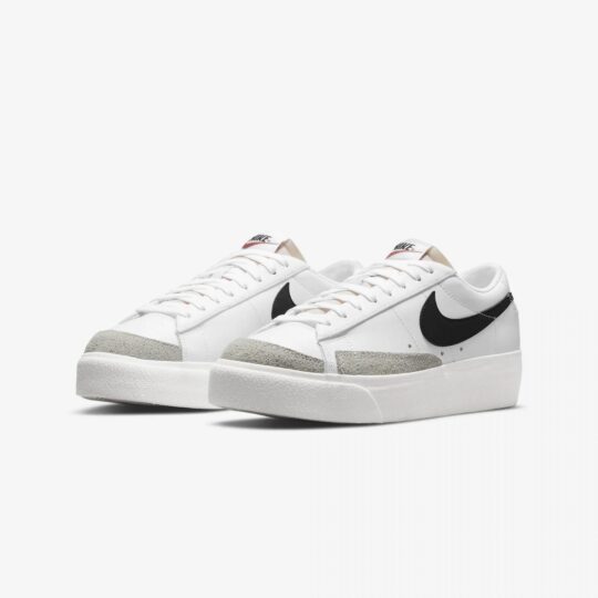 Nike | BLAZER LOW PLATFORM