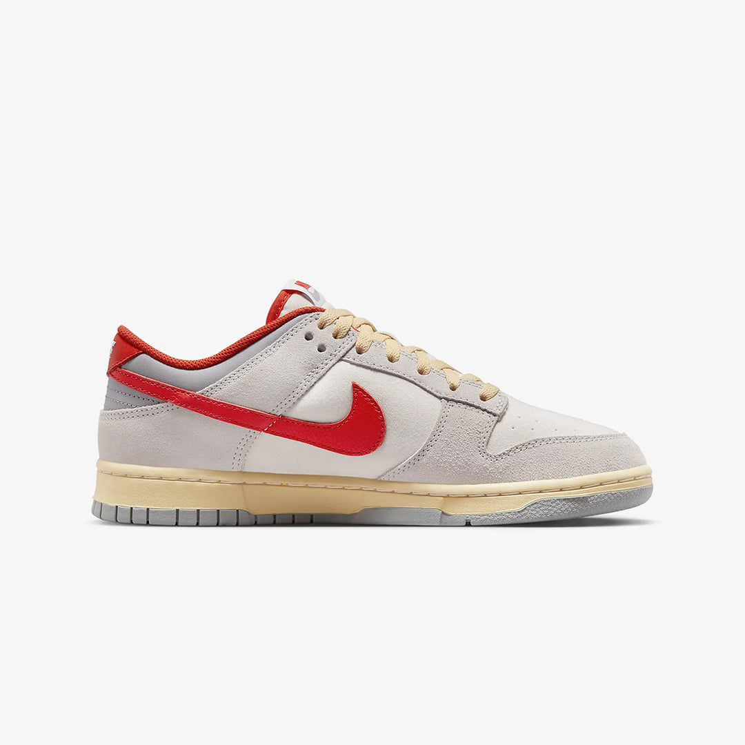 Nike | DUNK LOW { SAIL/PICANTE RED-PHOTON DUST - view 6