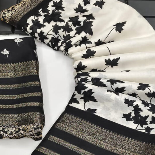 Peachmode Off White & Black Floral Printed Dola Silk Saree With Zari Border - view 2