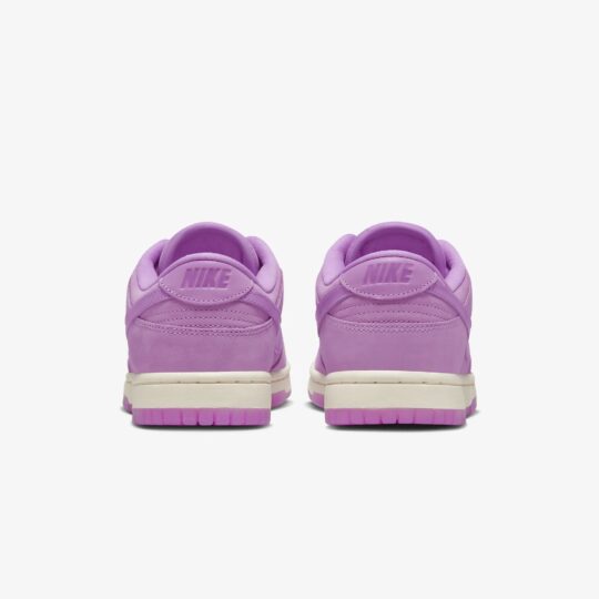 Nike | DUNK LOW PREMIUM MF { RUSH FUCHSIA/RUSH FUCHSIA-RUSH FUCHSIA - view 2