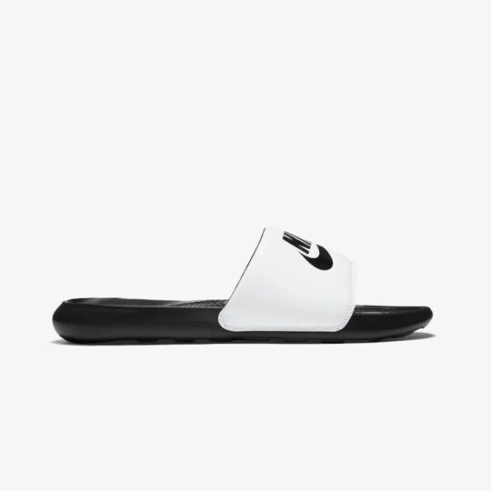 Victori one black – Nike | VICTORI ONE { BLACK/BLACK-WHITE