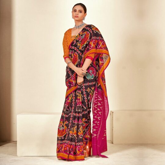 Peachmode Brown Kalamkari Printed Cotton Blend Saree
