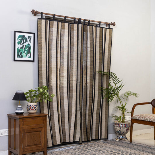 ITOKRI CRAFTS INITIATIVE Beige - Madur Grass Door Curtain of Midnapore (7 x 4 feet)