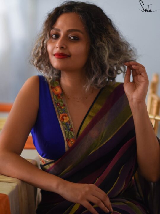 suta.in Neela Bagicha