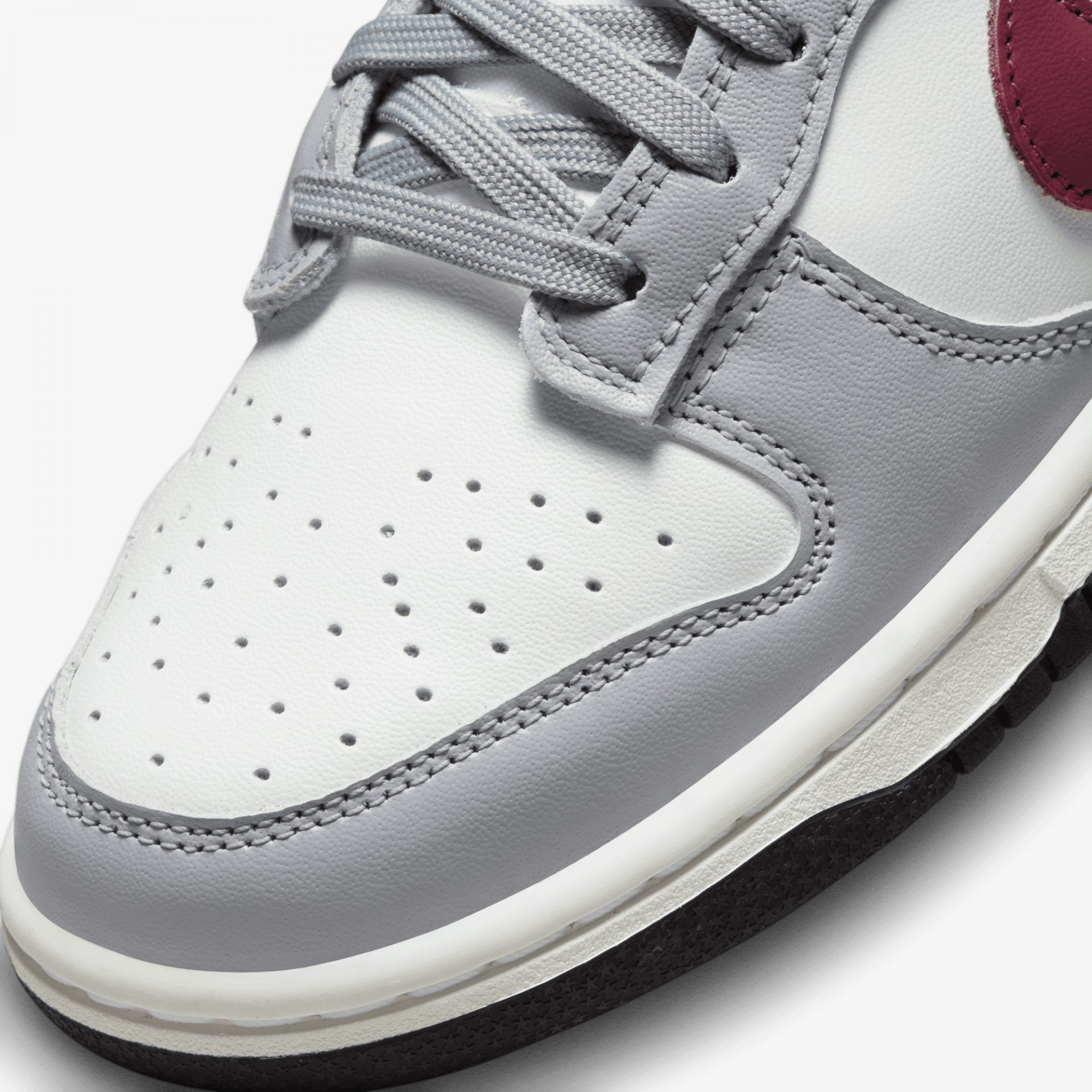 Nike | DUNK LOW { SUMMIT WHITE/ROSEWOOD - view 3