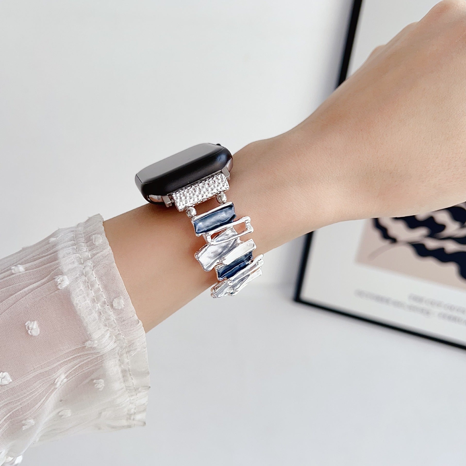 Peeperly Dynamic Geometric Elastic Strap for Apple Watch - view 9