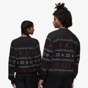Jordan | ESSENTIALS HOLIDAY FLEECE CREW { BLACK