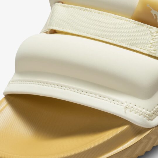 Jordan | SUPER PLAY { COCONUT MILK/COCONUT MILK-ELEMENTAL GOLD - view 2