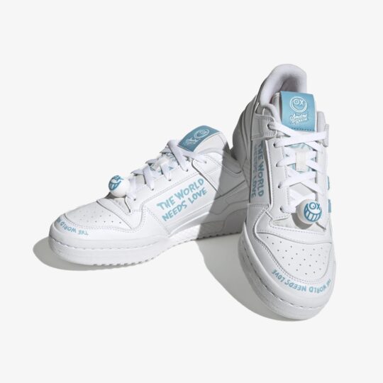 Adidas Originals | FORUM LOW CLASSIC X ANDRÉ SARAIVA { WHITE