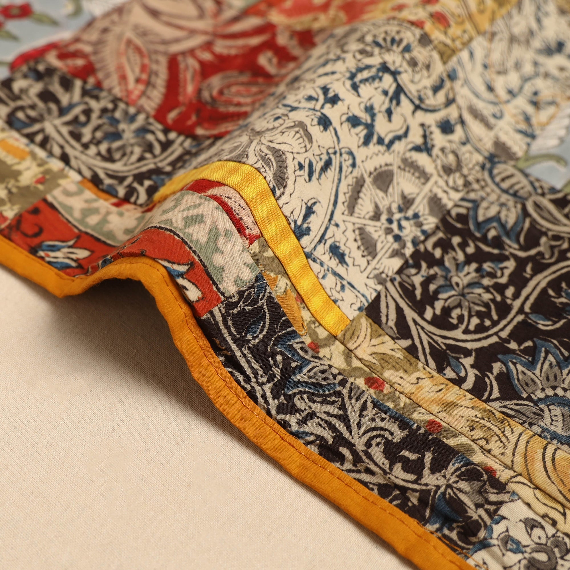 NOORI BAZAR Handcrafted Cotton Patchwork Table Mat 03 - view 3