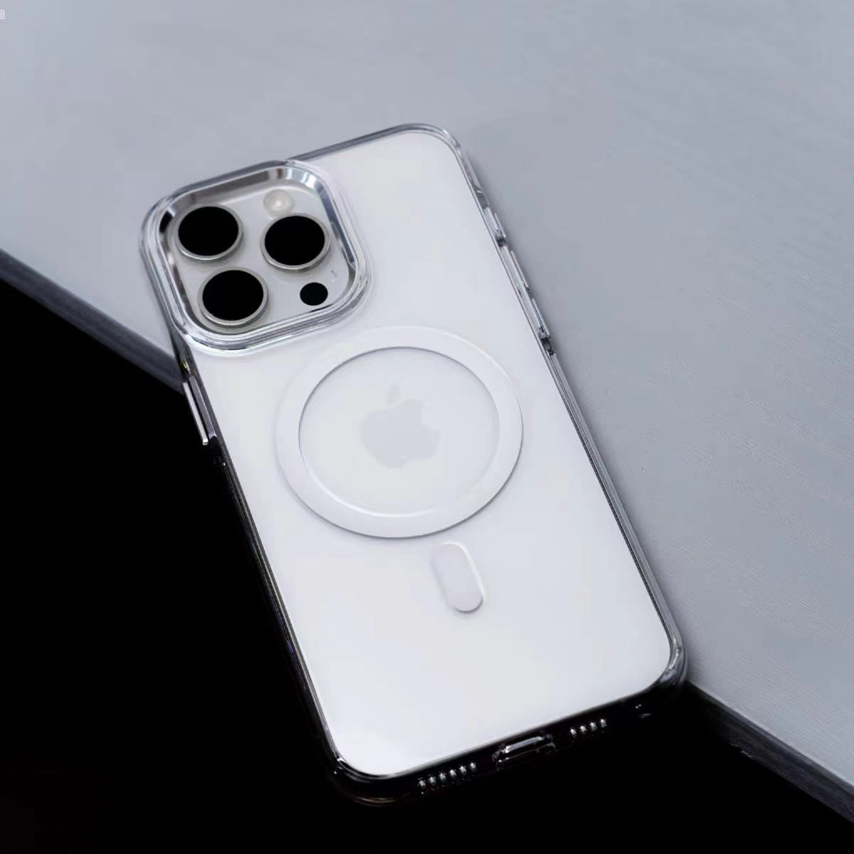 Million Cases Radiant Pristine Clarity Magsafe Case - iPhone - view 8