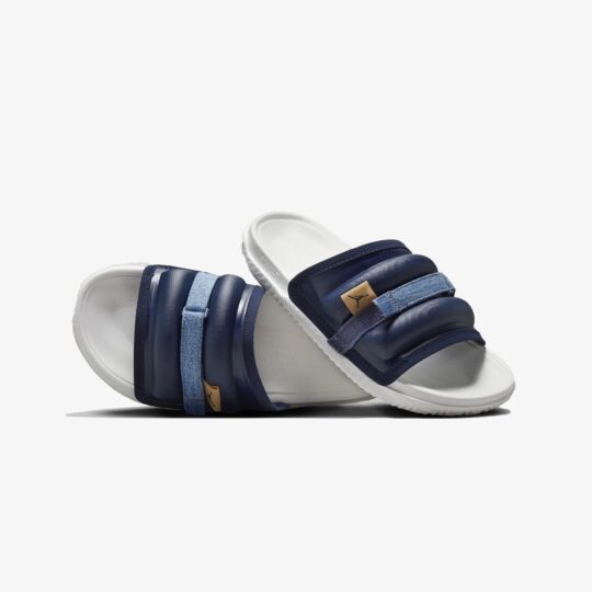 Jordan | SUPER PLAY { OBSIDIAN/OBSIDIAN-DUTCH BLUE - view 2