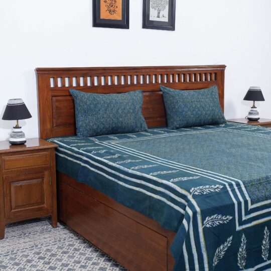 AHA VASTRA HANDLOOM Blue - Akola Block Printing Jhiri Handloom Cotton Double Bed Cover (102 x 87 in)