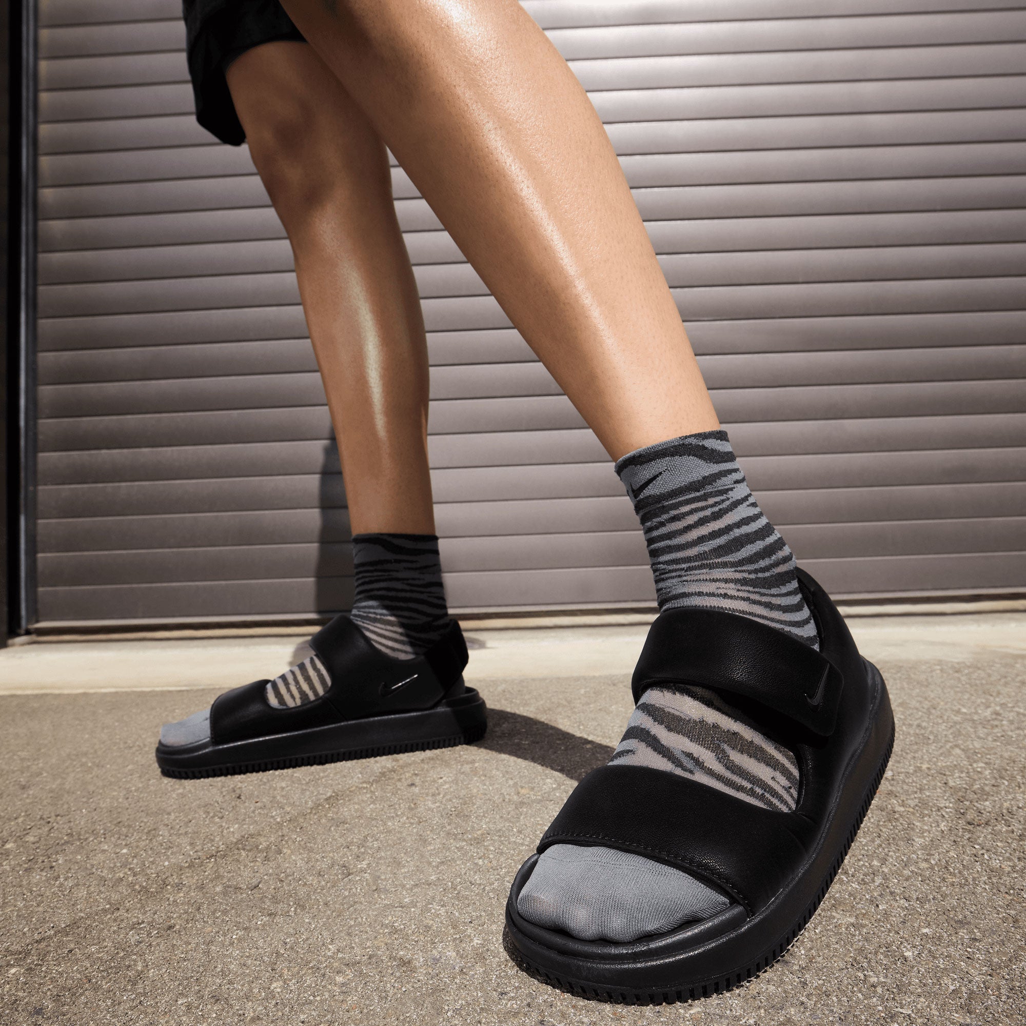 Nike | CALM SANDALS { BLACK/BLACK-BLACK - view 7
