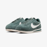 Cortez vintage green – Nike | CORTEZ { VINTAGE GREEN/SAIL-MIDNIGHT NAVY