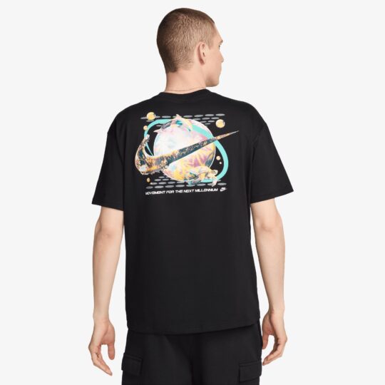 Nike | Sportswear Max90 T-shirt { Black - view 2