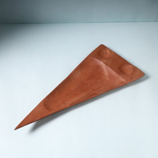 ITOKRI CRAFTS INITIATIVE Brown - Hand Carved Natural Mahogany Wooden Triangle Tray (19 x 8 in) - view 2