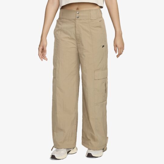 Nike | Sportswear High- Wasted Woven Cargo Pants { Khaki/black