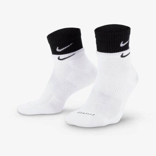 Nike | Everyday Plus Cushioned Socks { White/black