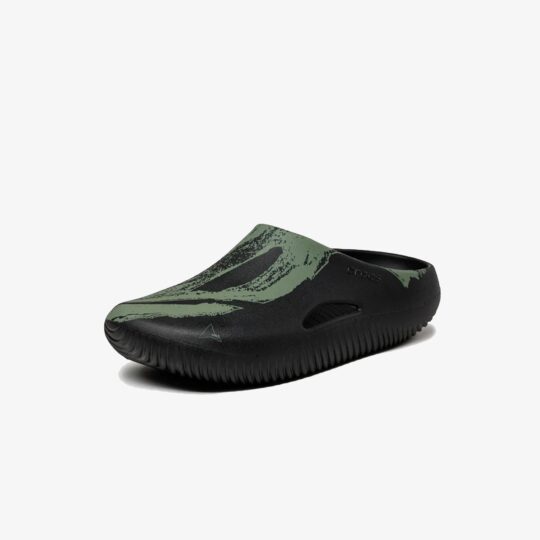Crocs | ROA X CROCS MELLOW CLOG { BLACK/MLTI