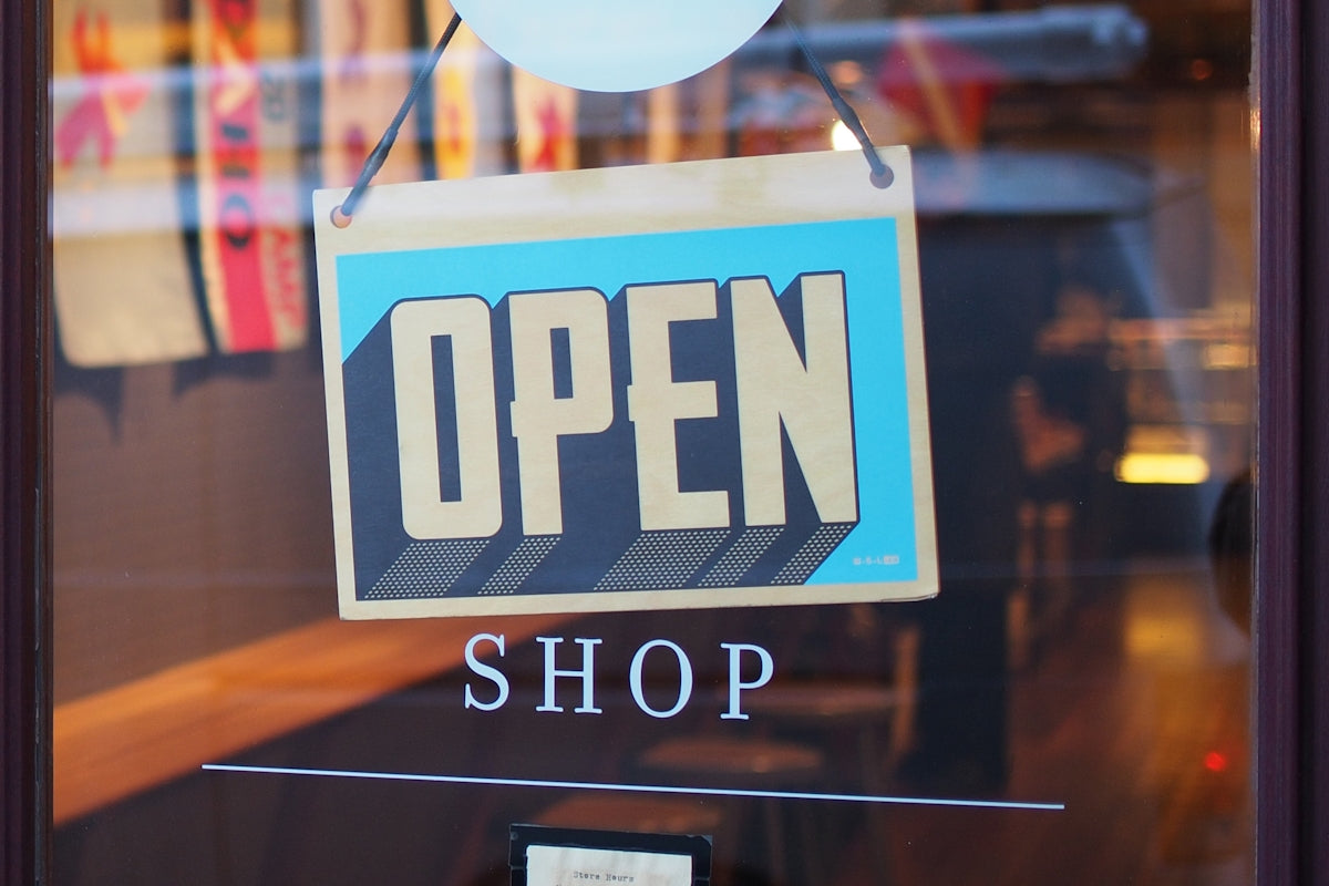 How AJIO and Myntra Are Redefining Online Shopping Experiences: An In-depth Look