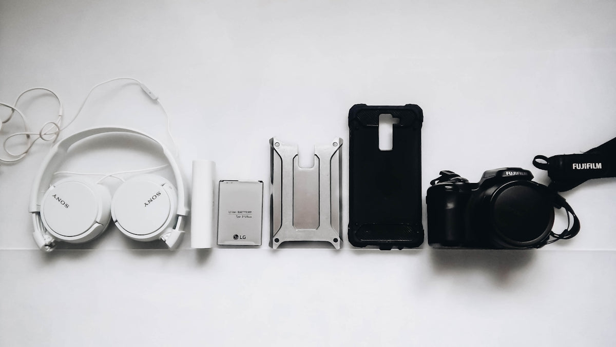 Discover the Best Electroplated Leather Texture Cases: Protect Your Galaxy S22 Series and Explore Smartphone Case Accessories from Shockproof and Transparent Designs to Luxury Leather Covers
