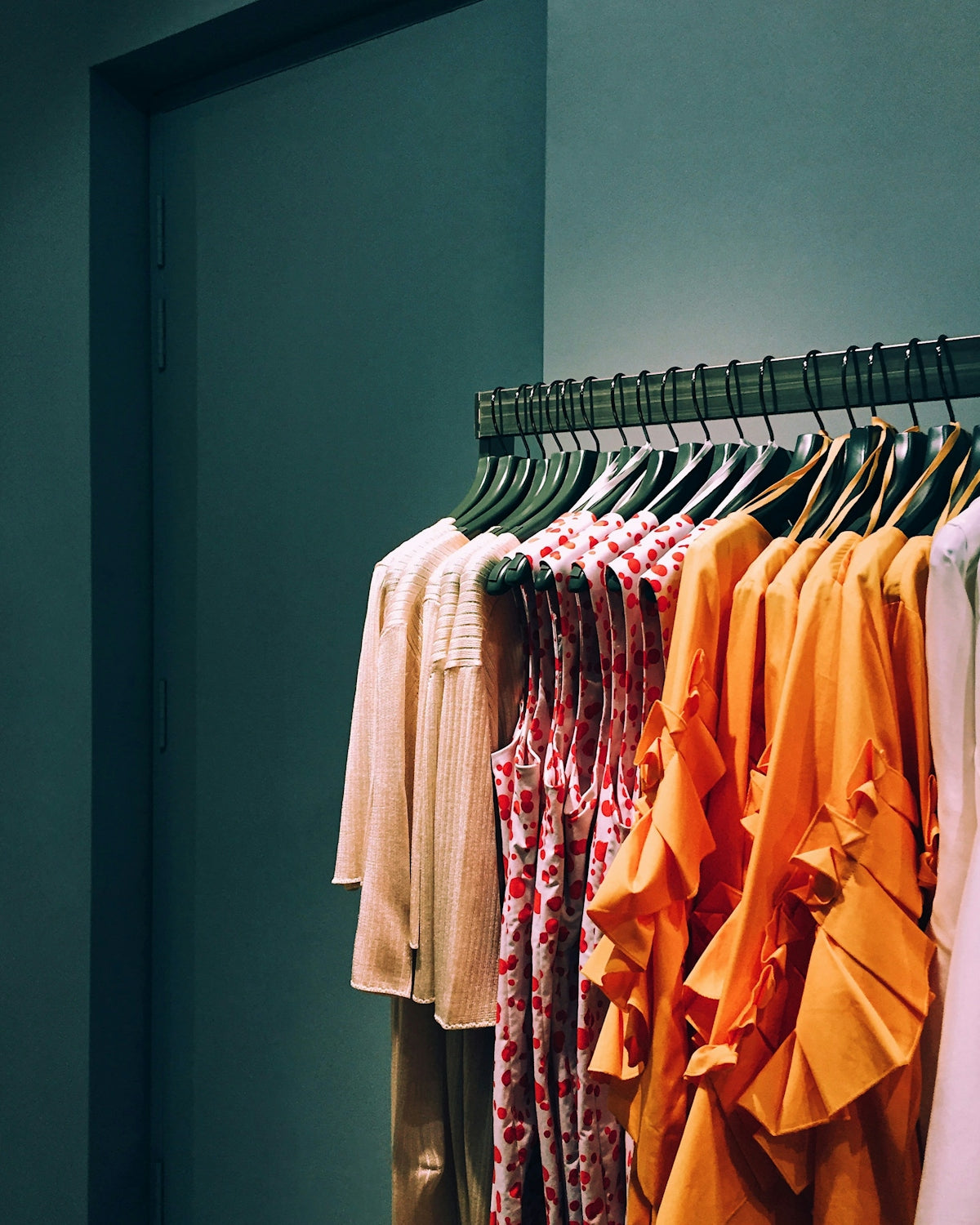 Amazon India and MyBlackTree.com: The Pioneers of Innovative Online Shopping Experiences