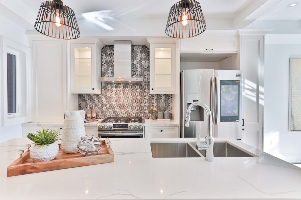 Transforming the Smart Kitchen Experience: How Wedding Invites with P-TAL Dibbi Reflect the Essence of Stainless Steel Kitchenware and Health-Focused Tools