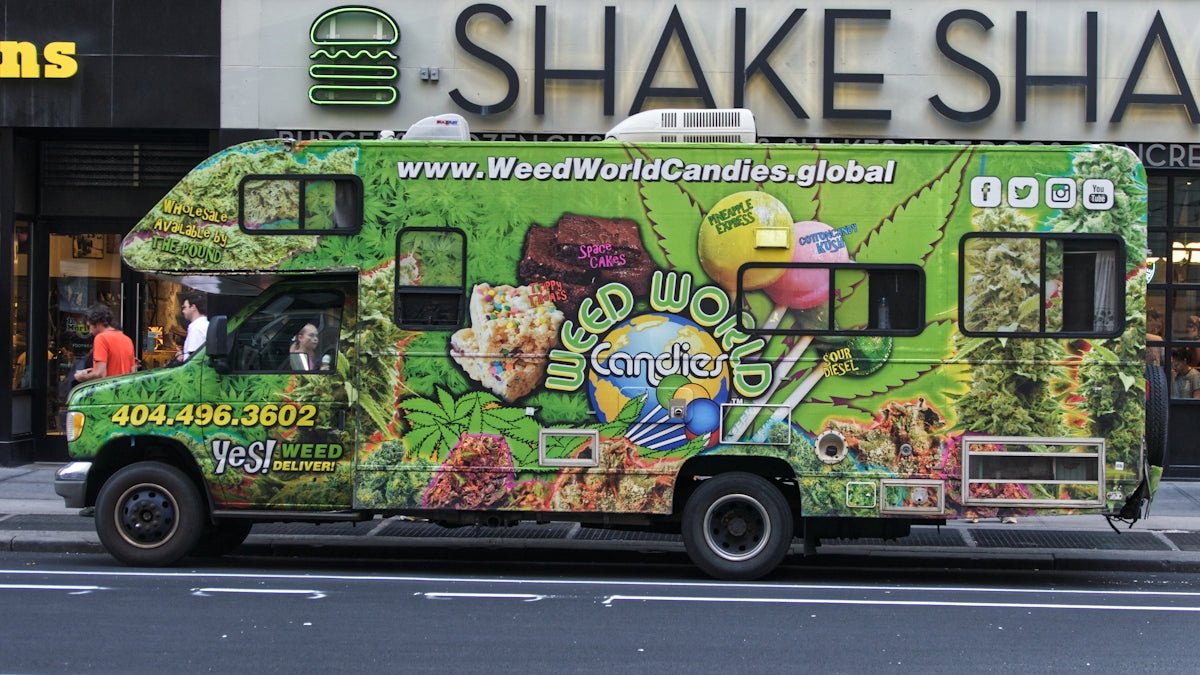 BlackTree’s Comprehensive Guide to Gourmet Food Truck Success with 100% Cashback and Event-Based Rental Opportunities