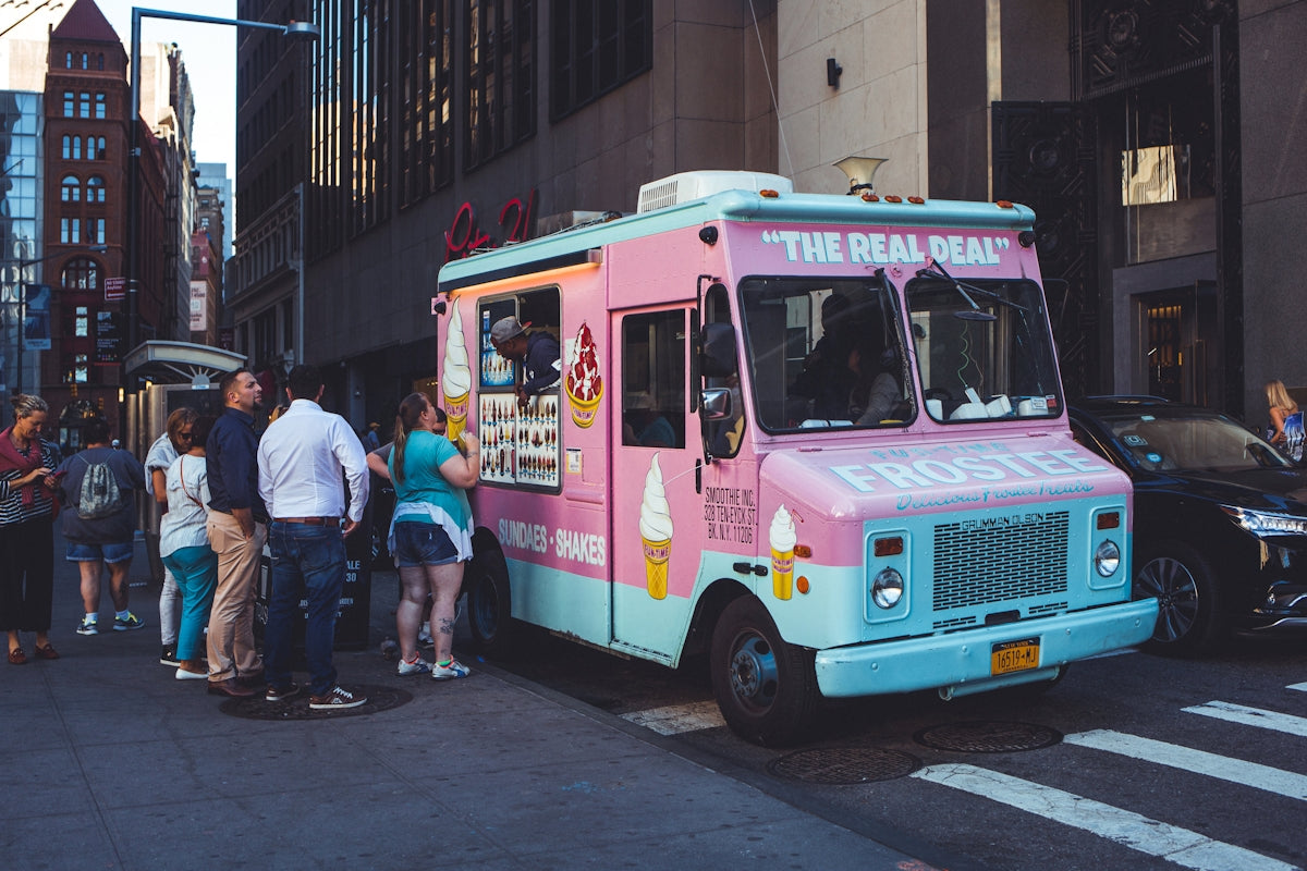 Kickstart your gourmet food – Kickstart Your Gourmet Food Truck Experience in 2026 with BlackTree: Discover Event-Based Rentals and 100% Cashback Dining Offers on Our New 22-ft Truck