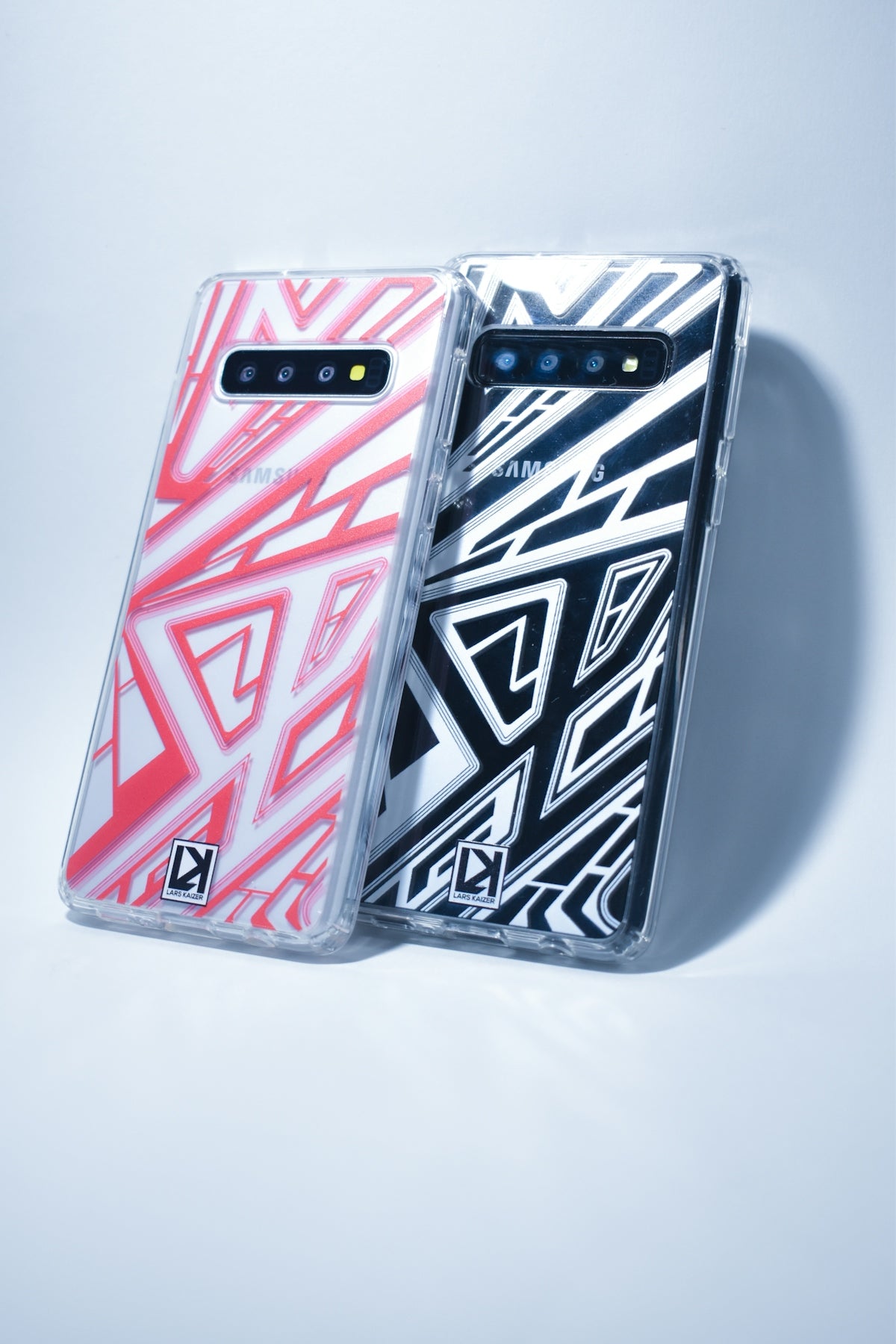 Mobile aesthetic – Enhance Your Mobile Aesthetic: From Shockproof Samsung Galaxy S24 Covers to Luxury Leather Cases and Gamer Accessories