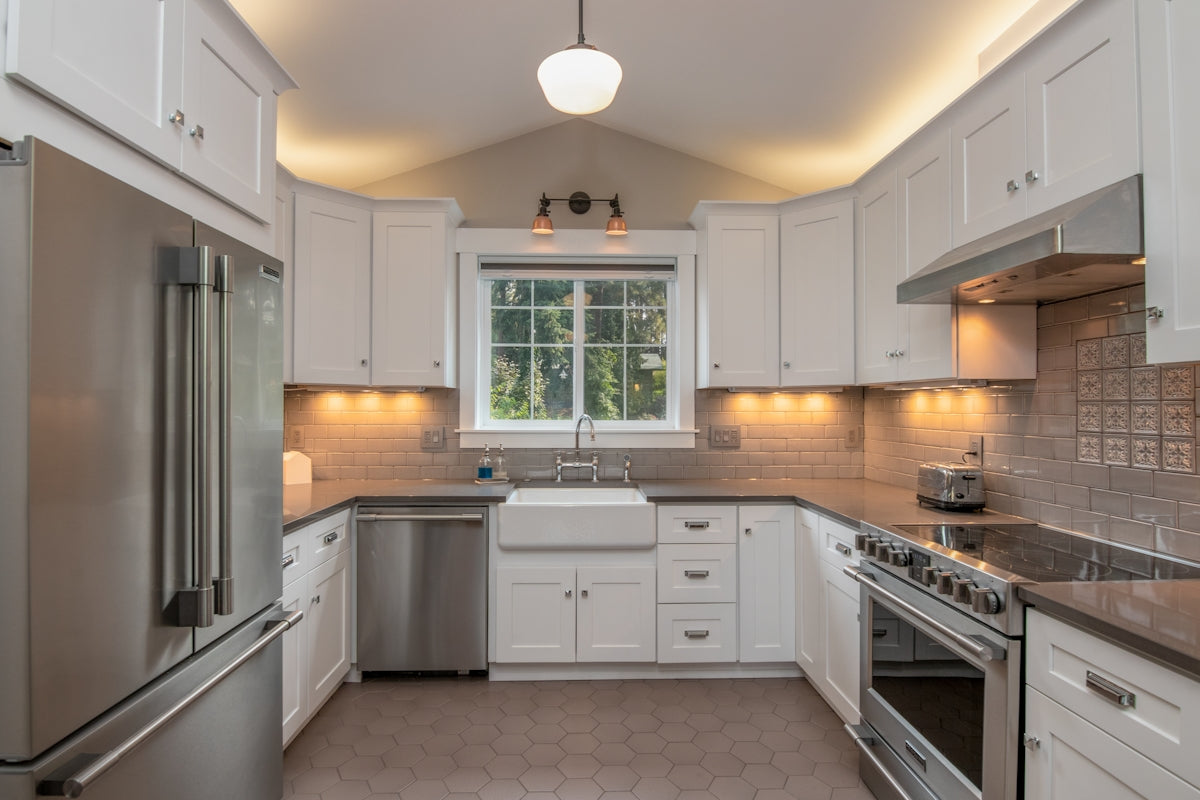 The Art of Brass Coasters in Smart Kitchen Design Incorporating Modern Modular Kitchen Accessories