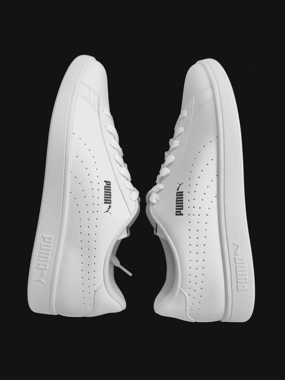 A Comprehensive Guide to Choosing Sneakers for Men and Women