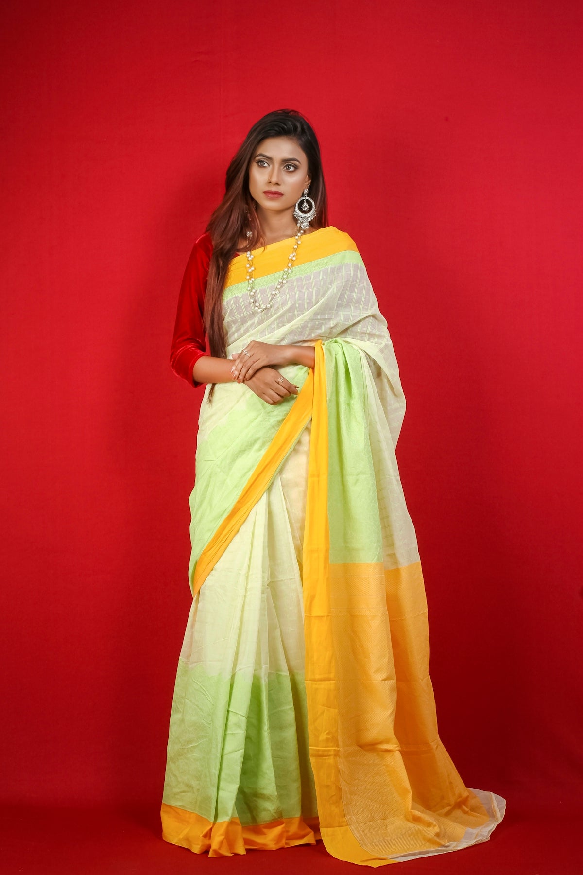 A Guide to Buying Pure Silk Sarees Online in India: Tips and Recommendations
