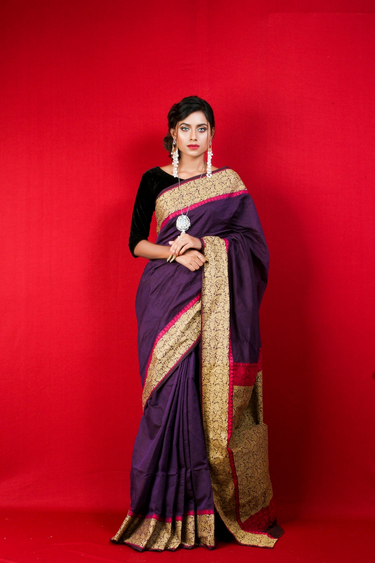 Office Chic: A Journey through the Best Linen Sarees Available Online
