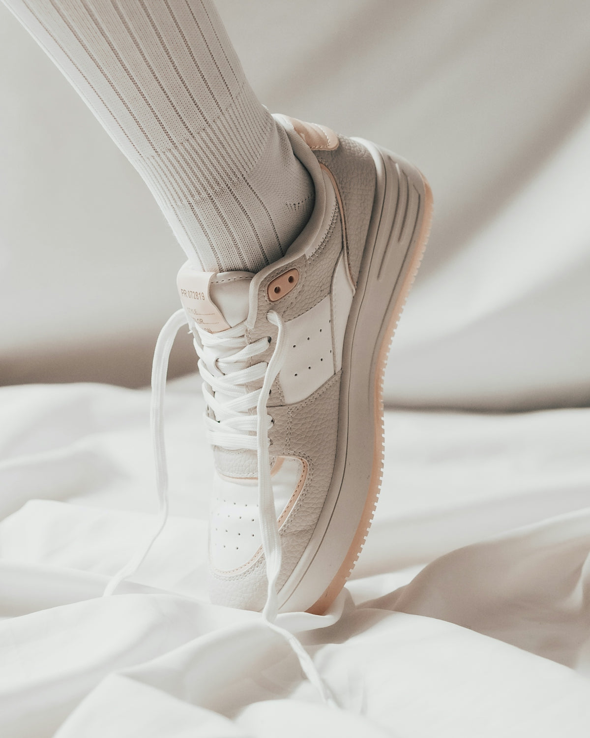Editor’s Choice: Sneakers for Women with a Flair for Luxury and Comfort