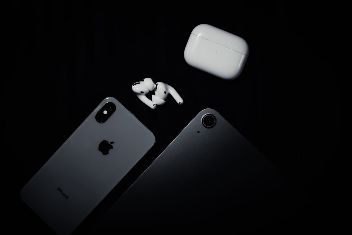 Exploring the Best Smartphone Protection: A Comprehensive Guide to Premium iPhone 15 Pro Max Cases and Magnetic Magsafe Options Across Various Devices