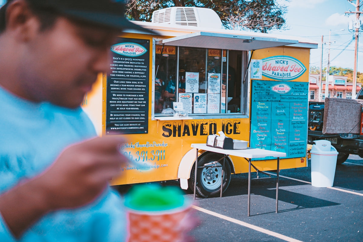Embark on Your Gourmet Journey: BlackTree’s 22-ft Mobile Kitchen and 100% Cashback Offers Elevate Your Food Truck Ventures
