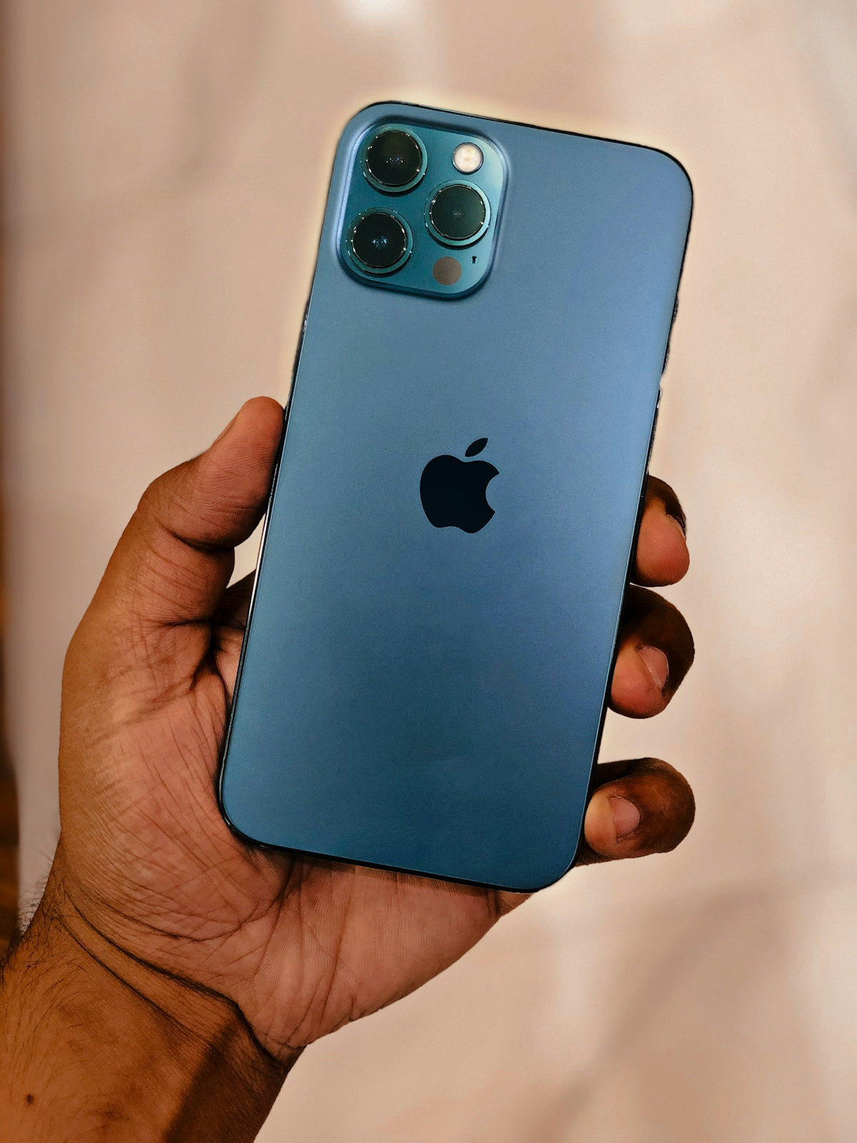 Exploring the World of Premium iPhone Cases India: What Are Your Best Options