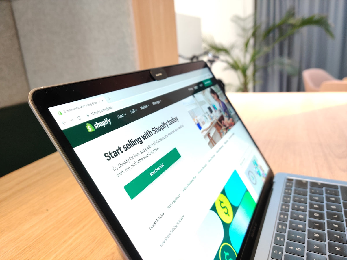 Flipkart and its Revolutionizing Role in Indian Online Shopping Markets Today