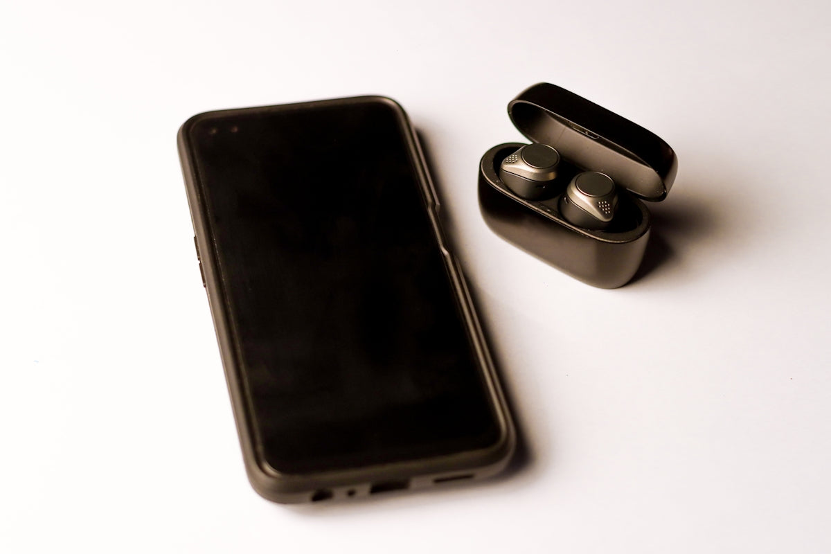 Best Shockproof Phone Cases: Enhancing Protection and Style