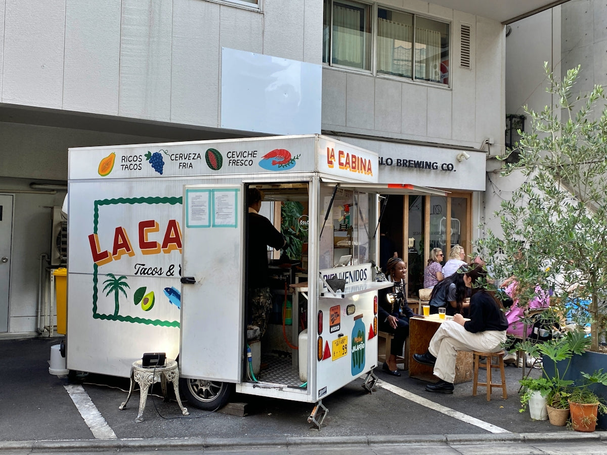 Kickstart Your 2025 Food Truck Business Journey with BlackTree: Explore 100% Cashback on Gourmet Food Truck Deals Innovative POS Systems and Vegan Street Food Niches