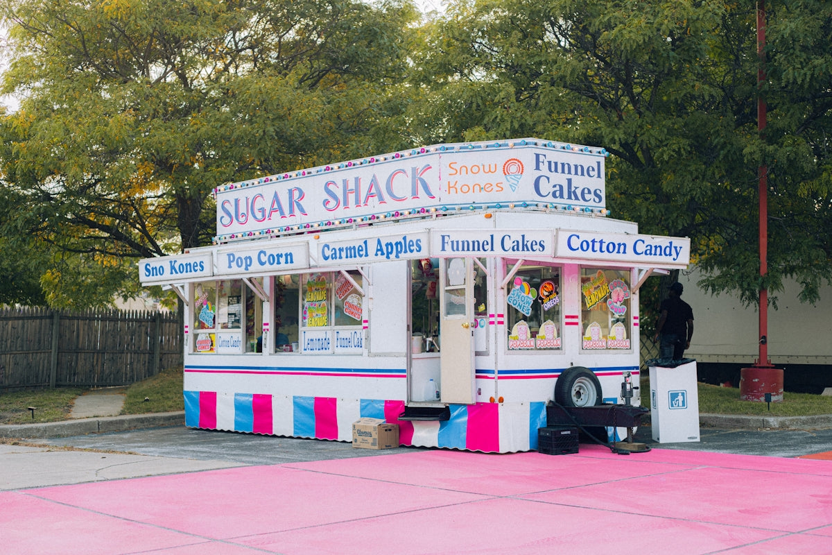 Start Your Sustainable Food Truck Success Story in 2025 with BlackTree: 100% Cashback Offers and Mobile Kitchen Insights