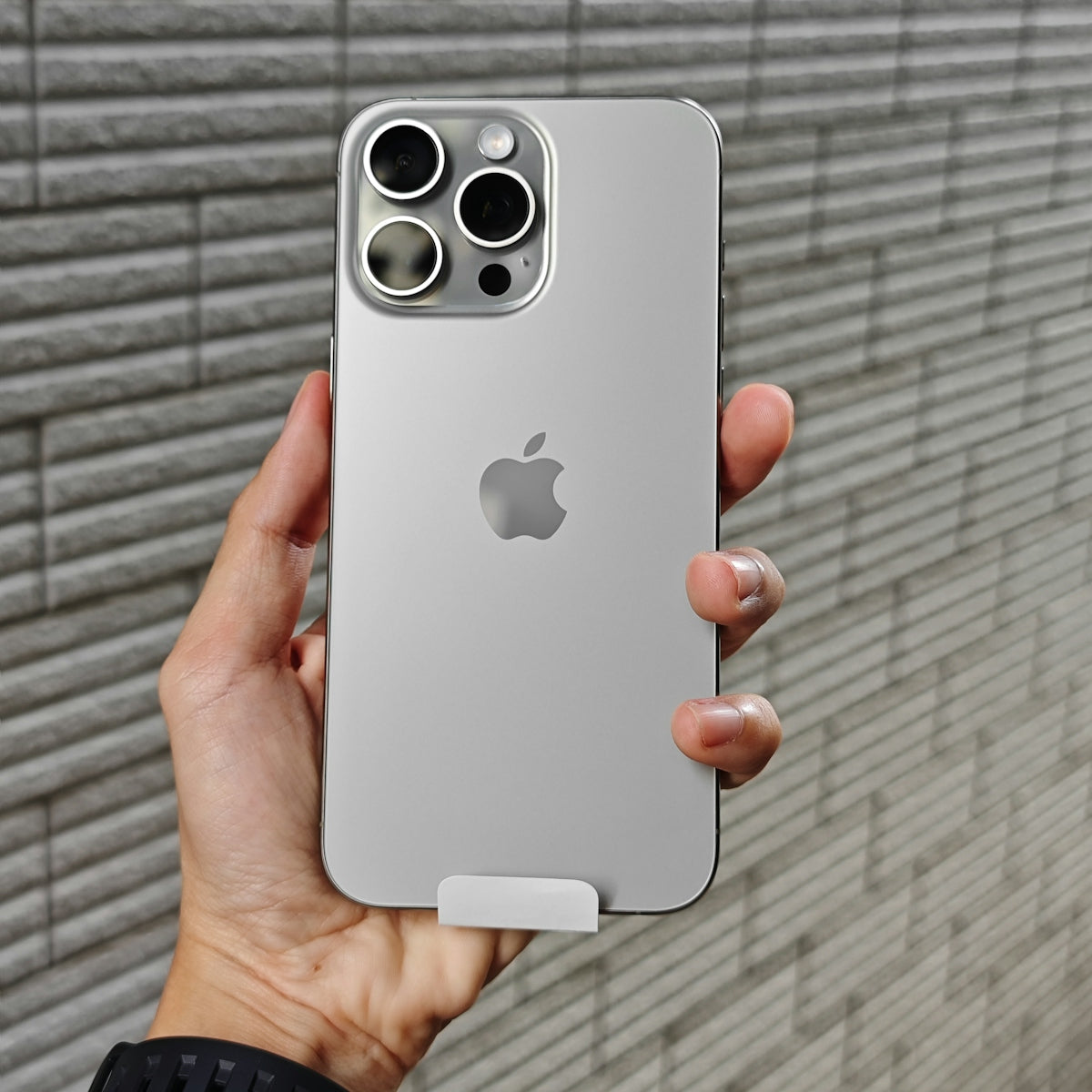 Discover the Ultimate Smartphone Protection: From Premium iPhone 15 Pro Max Cases to Shockproof Back Covers Across Brands and More