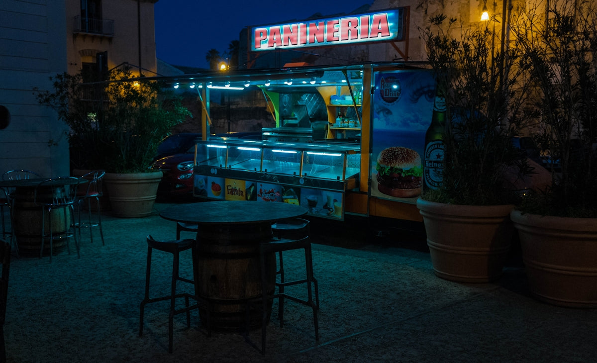 Unleash Your Creative Culinary Vision with BlackTree: Exploring Gourmet Food Truck Deals & 100% Cashback Policies in India