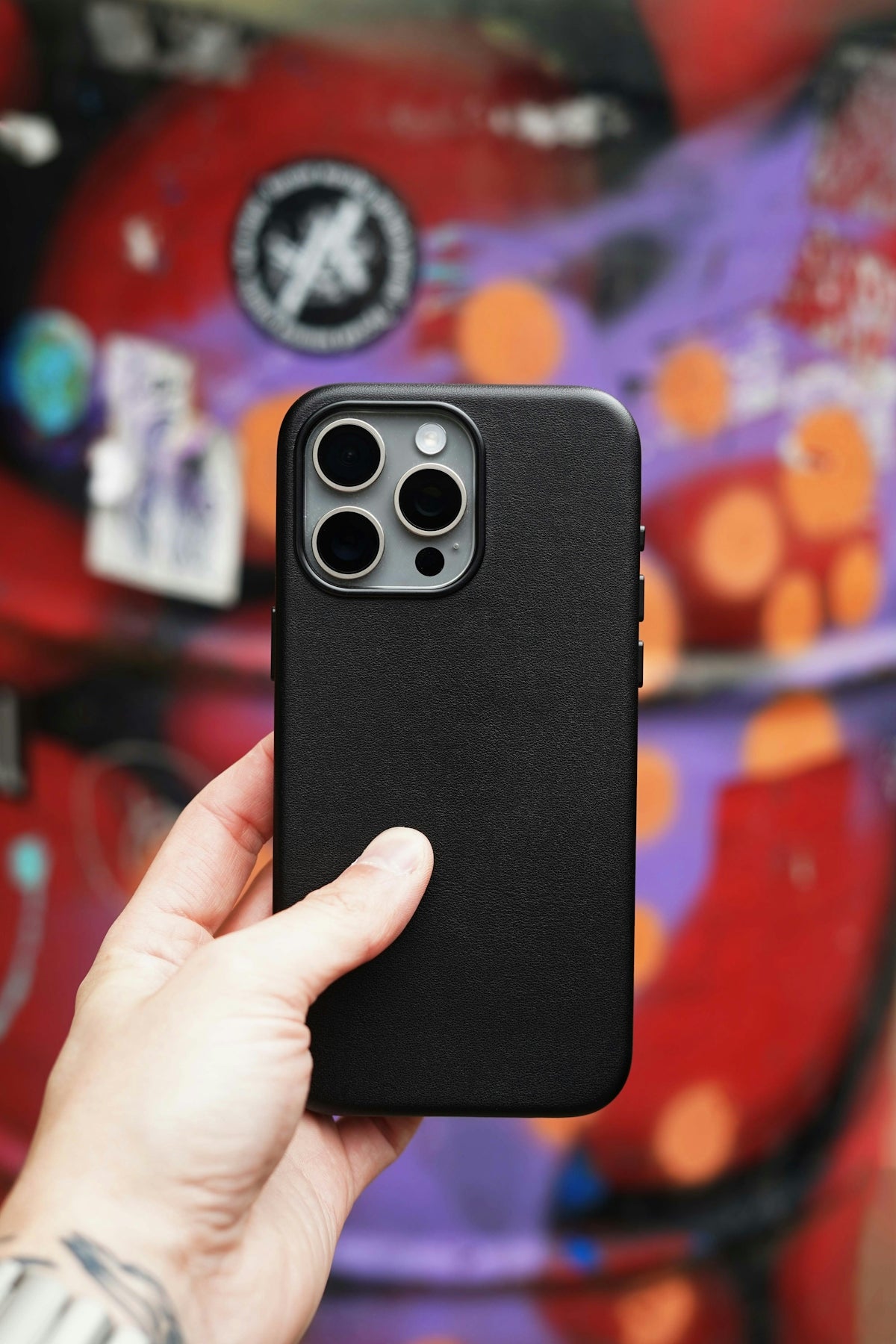 Redefining Mobile Elegance: From Premium iPhone 15 Pro Max Cases to Designer Printed Covers and Luxury Leather Options