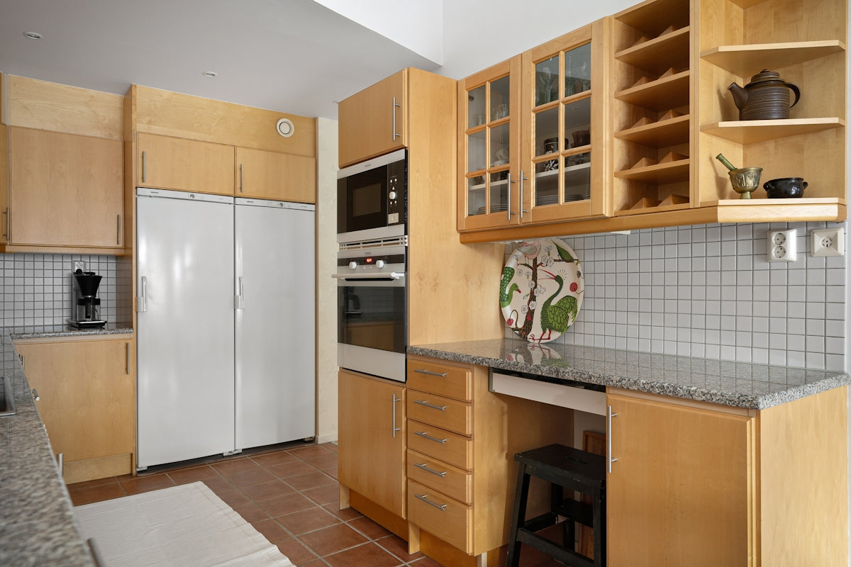 Unveiling the Smart Kitchen Revolution: How Wedding Invites with P-TAL Chapati Box Merge Stainless Steel Elegance with Essential Cooking Appliances for Urban Homes