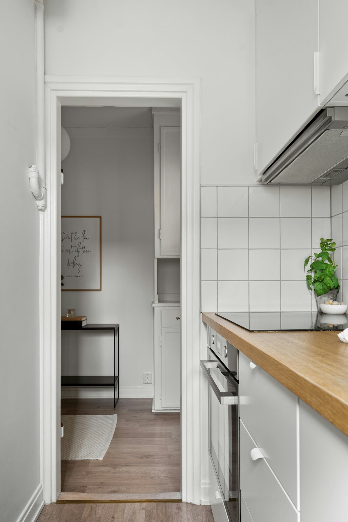 Upgrade Your Cooking Experience: How Brass Kadhai Integrates into Smart Kitchens with Space-Saving Modular Accessories and Trendy Smart Kitchen Appliances